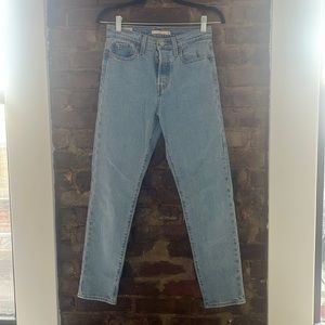 Levis Wedgie Jeans